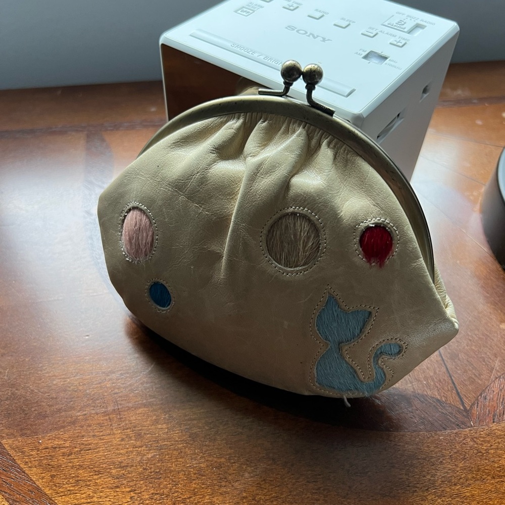 So cute!   Make up pouch.  Purchased in Japan.